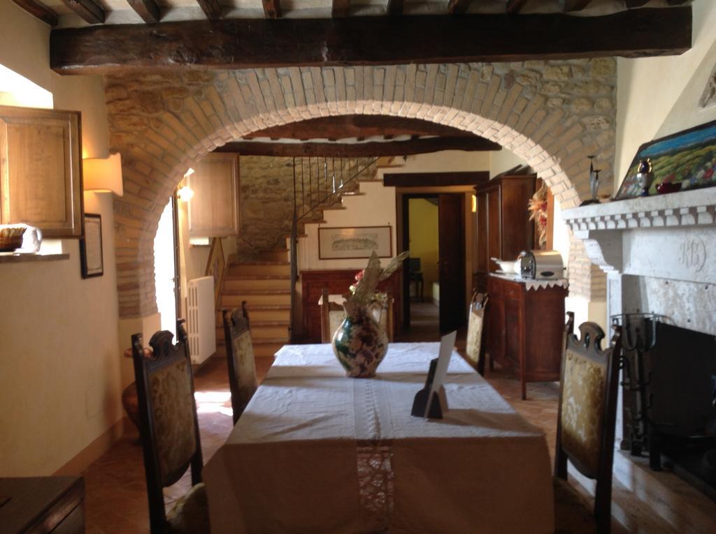 Agriturismo San Bartolomeo Montecchio  Esterno foto